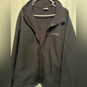 Soft shell Columbia zip up jacket